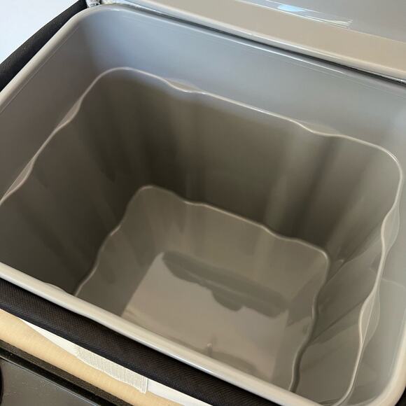 Tommy Bahama Zipperless Hardbody Cooler with Cup Holder 30 Can Capacity Cream - Picture 14 of 16